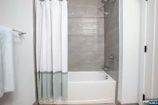 660 Bloomfield Ave 403, Bloomfield, NJ 07003 - Photo 17