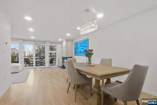 21 Grand Cove Way, Edgewater, NJ 07020 - Photo 9