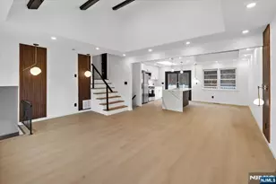 32 Luhman Terrace, Secaucus, NJ 07094 - Photo 7