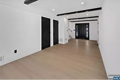32 Luhman Terrace, Secaucus, NJ 07094 - Photo 23