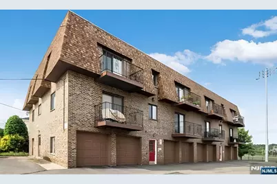 825 Riverside 204 #204, Lyndhurst Township, NJ 07071 - Photo 13