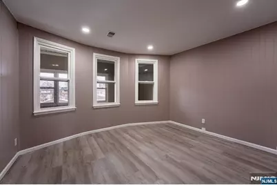 86 Hunter Street, Lodi, NJ 07644 - Photo 7