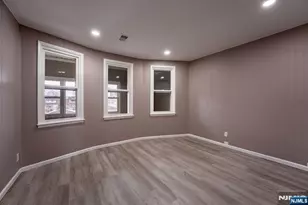 86 Hunter St, Lodi, NJ 07644 - Photo 7