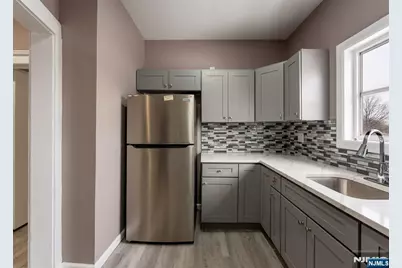 86 Hunter Street, Lodi, NJ 07644 - Photo 3