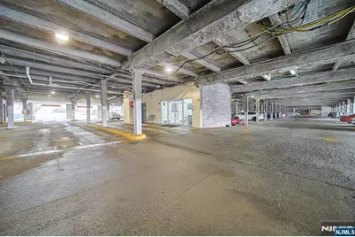 321 The Promenade, Edgewater, NJ 07020 - Photo 17