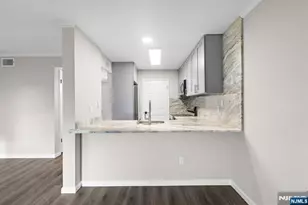 690 Rt 23 R3, Wayne, NJ 07470 - Photo 5