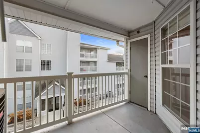 690 Rt 23 R1 #R1, Wayne, NJ 07470 - Photo 11