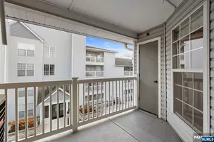 690 Rt 23 R1, Wayne, NJ 07470 - Photo 11