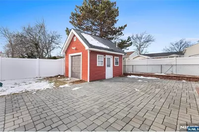 80 Glenwood Avenue, Elmwood Park, NJ 07407 - Photo 39