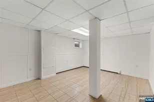 80 Glenwood Ave, Elmwood Park, NJ 07407 - Photo 35