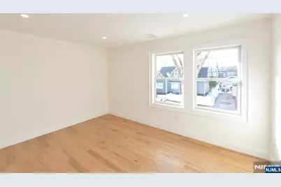 31 Albert Avenue, Fair Lawn, NJ 07410 - Photo 15