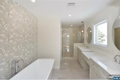 31 Albert Avenue, Fair Lawn, NJ 07410 - Photo 19