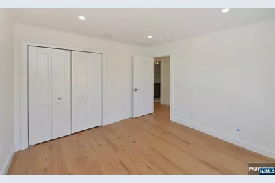 31 Albert Avenue, Fair Lawn, NJ 07410 - Photo 13