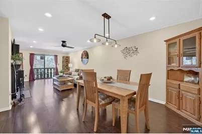 3807 Melville Court, Mahwah, NJ 07430 - Photo 13