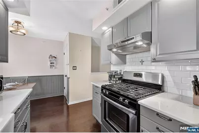 3807 Melville Court, Mahwah, NJ 07430 - Photo 15