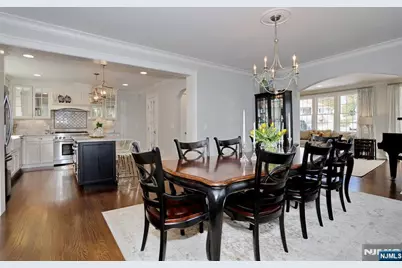 430 Wastena Terrace, Ridgewood, NJ 07450 - Photo 11