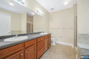 4 Cliff Road B2, Woodland Park, NJ 07424 - Photo 17