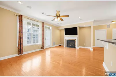 4 Cliff Road B2 #B2, Woodland Park, NJ 07424 - Photo 9