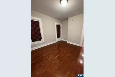 942 E 19th Street, Paterson, NJ 07501 - Photo 9