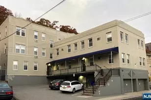 280 Undercliff Ave 1, Edgewater, NJ 07020 - Photo 23