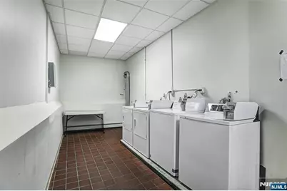 280 Undercliff Avenue 1 #1, Edgewater, NJ 07020 - Photo 21