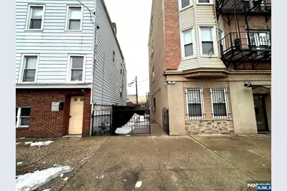 239 Harrison Avenue 1 #1, Harrison, NJ 07029 - Photo 3