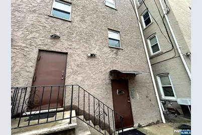 239 Harrison Avenue 1 #1, Harrison, NJ 07029 - Photo 5