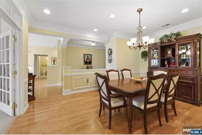 7408 Warrens Way Top Floor &amp; Dee #TOP FLOOR &amp; DEE, Wanaque, NJ 07465 - Photo 13