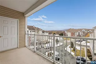 7408 Warrens Way Top Floor &amp Dee, Wanaque, NJ 07465 - Photo 9