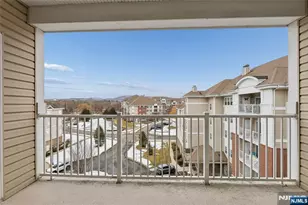 7408 Warrens Way Top Floor &amp Dee, Wanaque, NJ 07465 - Photo 3