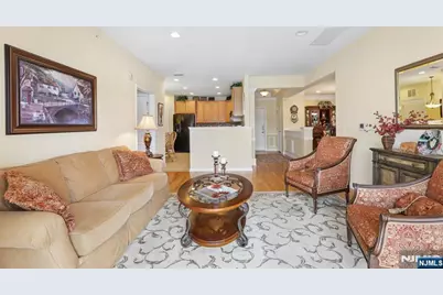 7408 Warrens Way Top Floor &amp; Dee #TOP FLOOR &amp; DEE, Wanaque, NJ 07465 - Photo 15