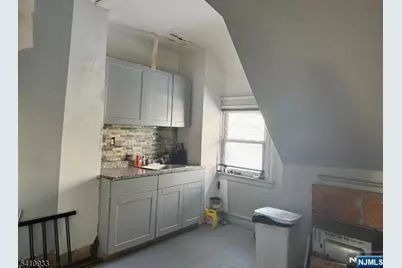 922 Grove Street, Irvington, NJ 07111 - Photo 13