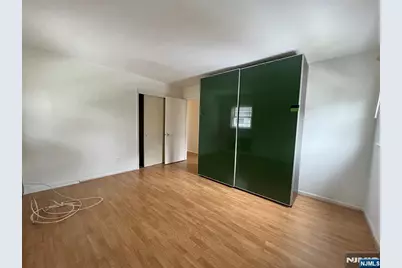 107 Madison Avenue, Midland Park, NJ 07432 - Photo 7