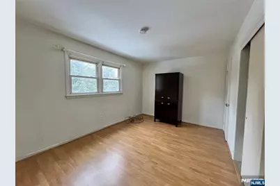 107 Madison Avenue, Midland Park, NJ 07432 - Photo 9