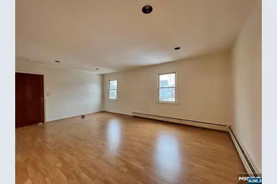 107 Madison Avenue, Midland Park, NJ 07432 - Photo 5