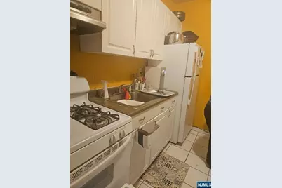 3081 Edwin Avenue # 3C, Fort Lee, NJ 07024 - Photo 3