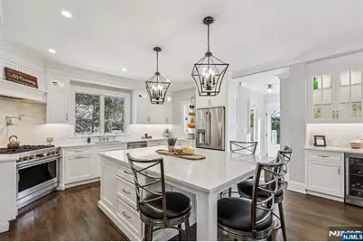 778 E Ridgewood Avenue, Ridgewood, NJ 07450 - Photo 13