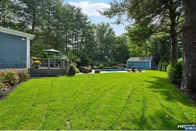 778 E Ridgewood Avenue, Ridgewood, NJ 07450 - Photo 35