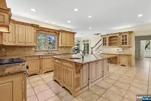 47 Cortland Trail, Mahwah, NJ 07430 - Photo 11