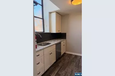 50 May Street 205 #205, Hawthorne, NJ 07506 - Photo 11