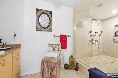 7004 Boulevard East 8C #8C, Guttenberg, NJ 07093 - Photo 25