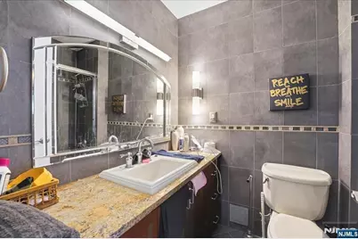 7004 Boulevard East 8C #8C, Guttenberg, NJ 07093 - Photo 29