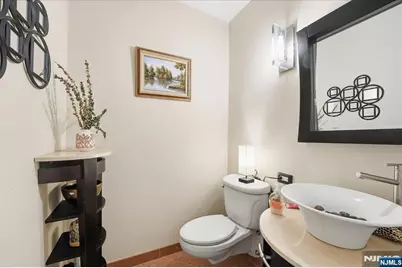 7004 Boulevard East 8C #8C, Guttenberg, NJ 07093 - Photo 27