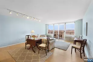 300 Main Street 807, Little Falls Township, NJ 07424 - Photo 5