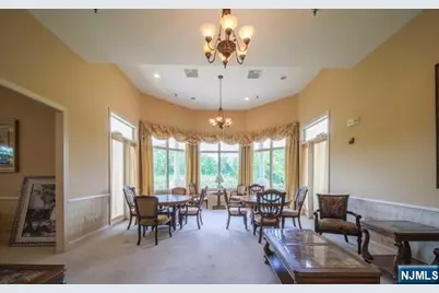 2205 Windsor Park Court 205 #205, Englewood, NJ 07631 - Photo 17