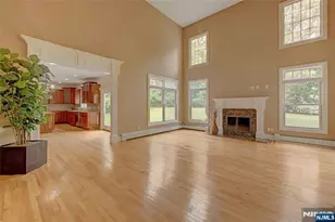 501 Clinton Ave, Wyckoff Township, NJ 07481 - Photo 5