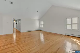 501 Clinton Ave, Wyckoff Township, NJ 07481 - Photo 19