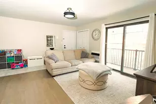 651 Riverside A7, Lyndhurst Township, NJ 07071 - Photo 5