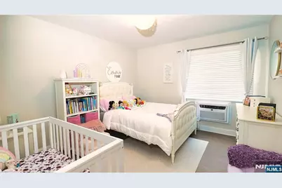 651 Riverside A7 #A7, Lyndhurst Township, NJ 07071 - Photo 17