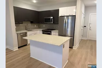 2150 N Central Road 603 #603, Fort Lee, NJ 07024 - Photo 3